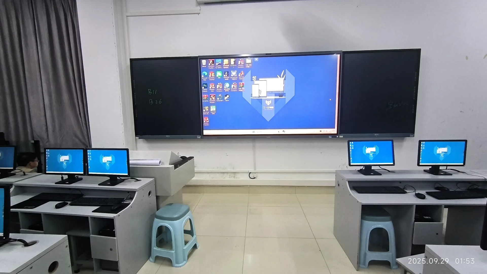 昆明理工大学城市学院 现场图 4