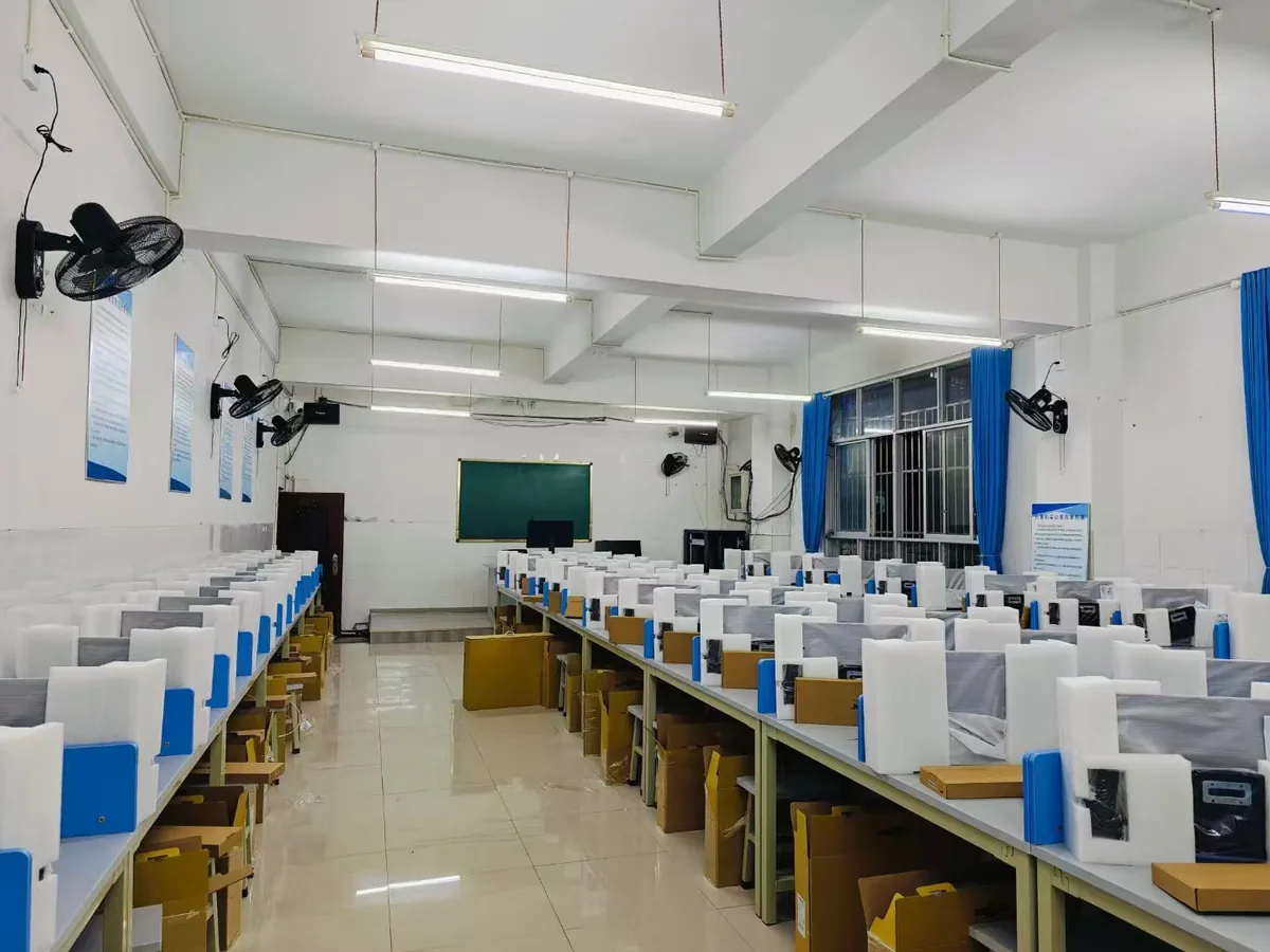 威信县职业高级中学 现场图 5